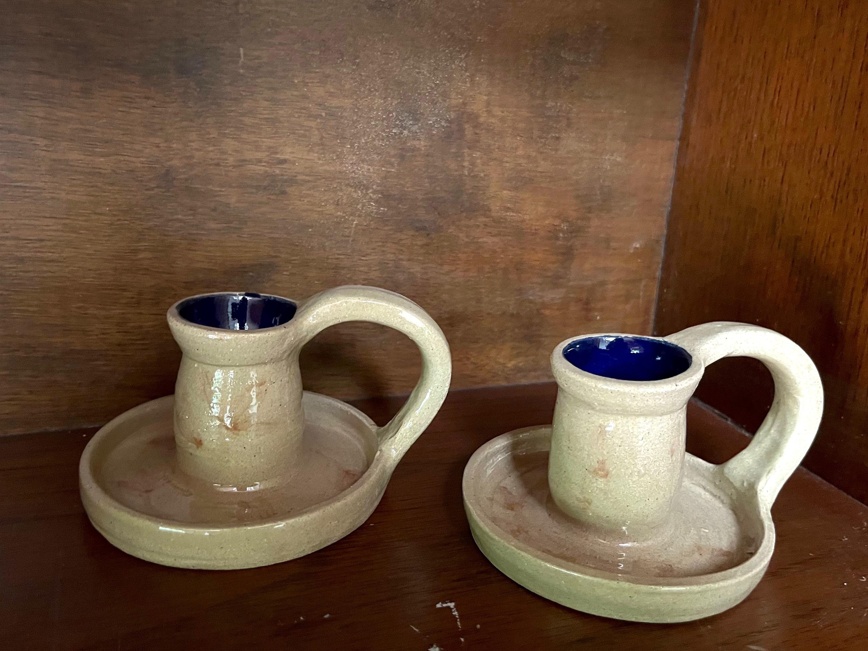 Candelabro de cerámica con asa - taller de ceramica Medellín